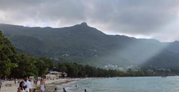 бо валон. маэ. сейшелы