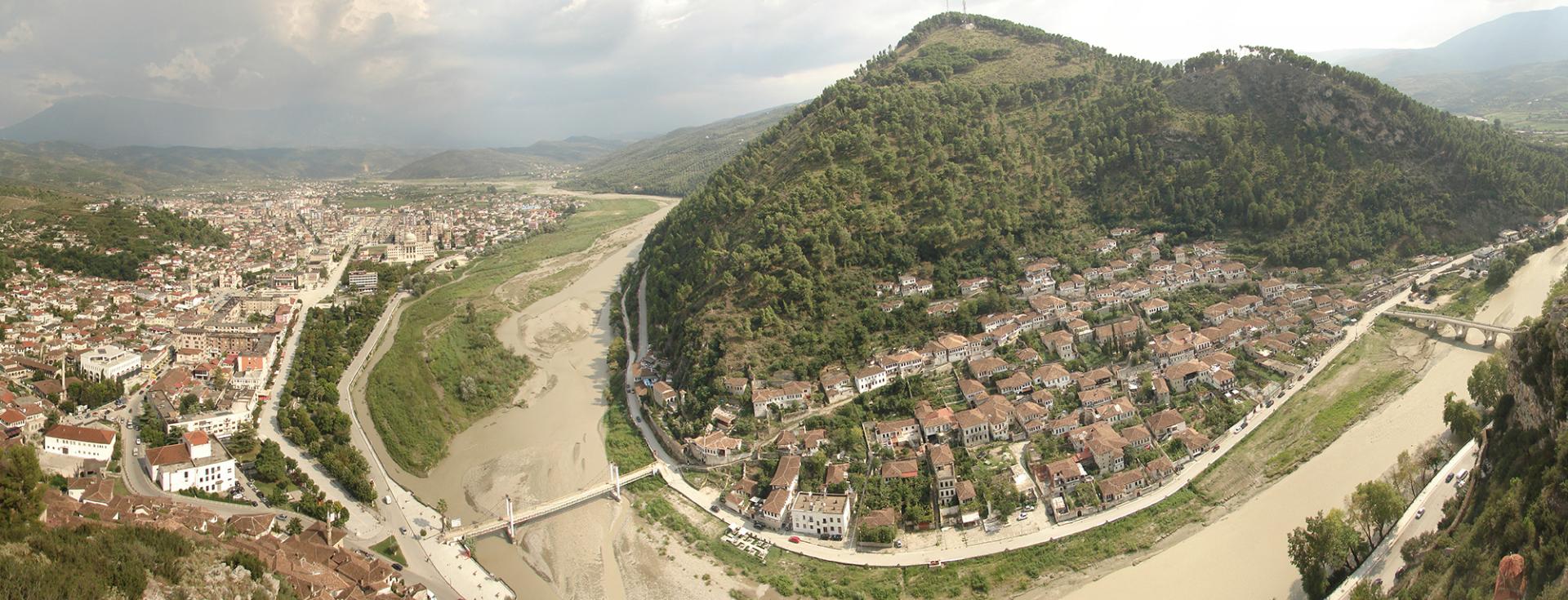 Berat Stadt der tausend Fenster in Albanien
