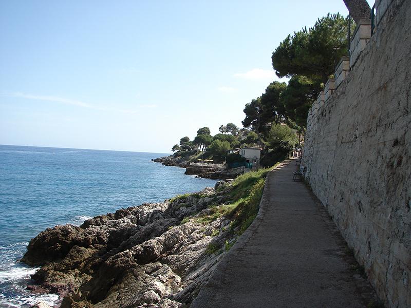 Der Corbusier-Weg an der französischen Côte d'Azur (Menton bis Monaco über Cap Martin)